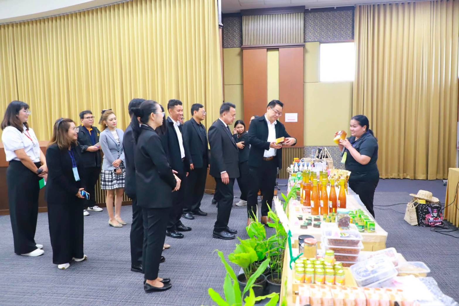 title - โครงการสัมมนาเชิงปฏิบัติการ หลักสูตร การเพิ่มประสิทธิภาพการผลิตสินค้าเกษตรชีวภาพในเขตปฏิรูปที่ดิน